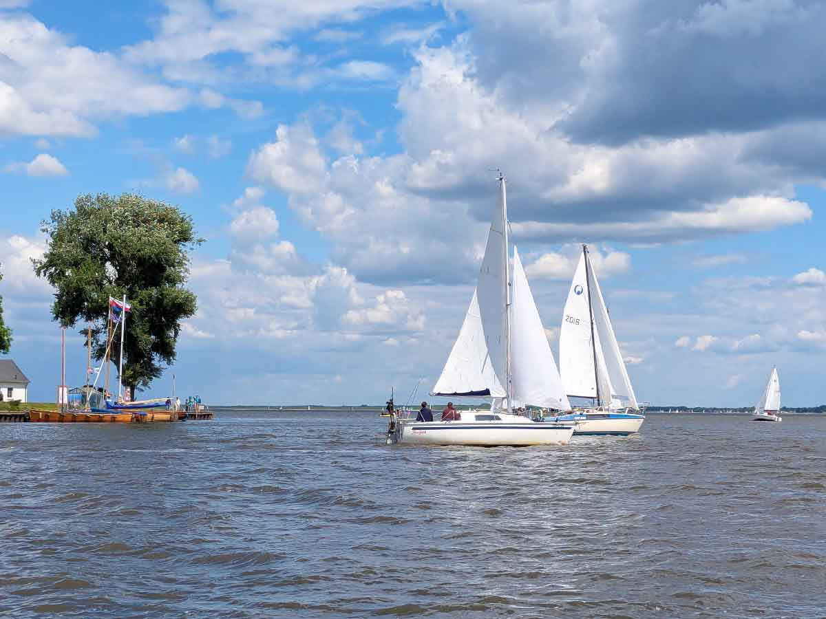 Drei Dickschiffe bei der Klubregatta